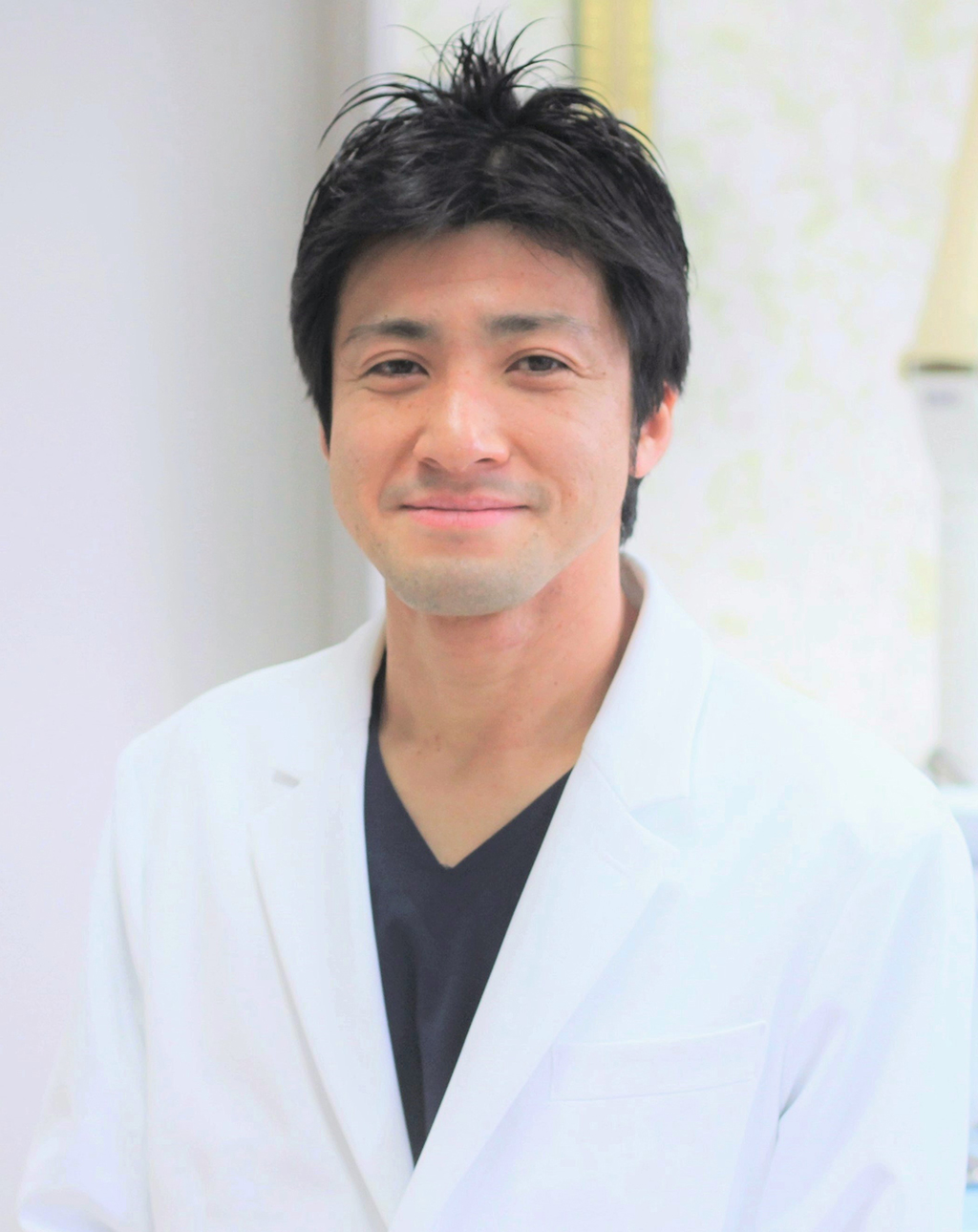 ・
						高辻歯科医院・院長高辻紘之